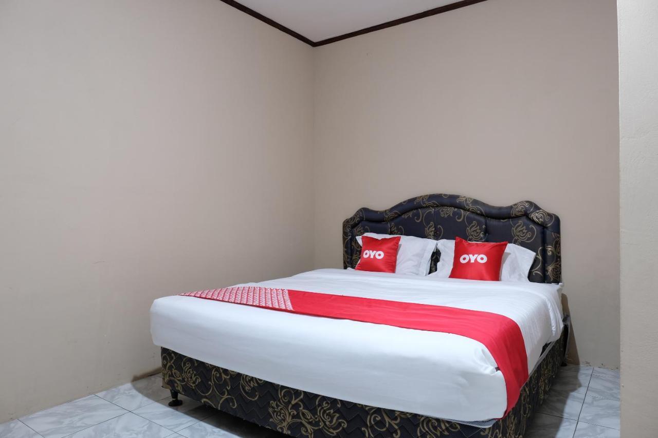 Oyo 1851 Homestay Joss Tanjungbinga Esterno foto